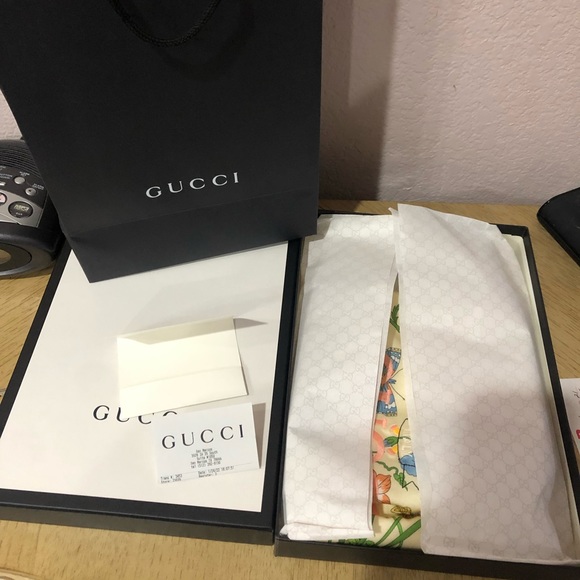 Gucci, one piece swimsuit, size small. - Picture 3 of 16
